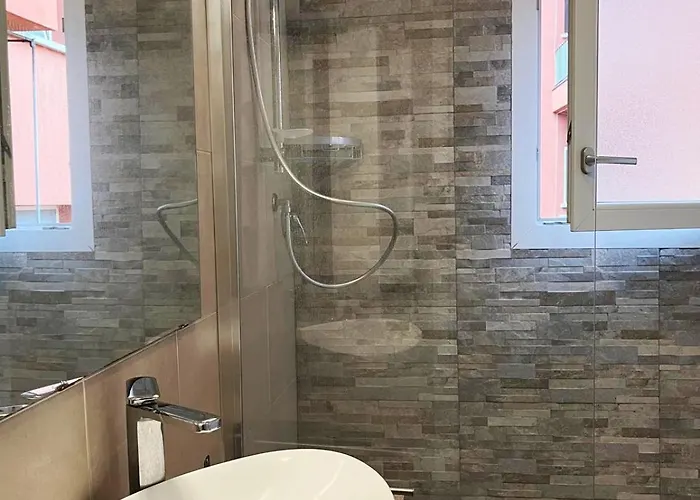 Apartman Milazzo 24 *